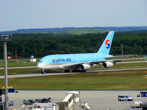 2012-05-ghuf-KOREAN AIR - Airbus-A-380