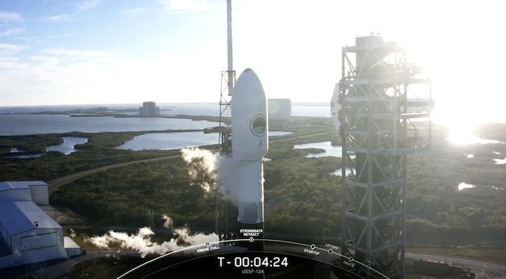 spacex-usaf-launch-ak