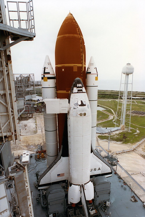 sts-50-rollout