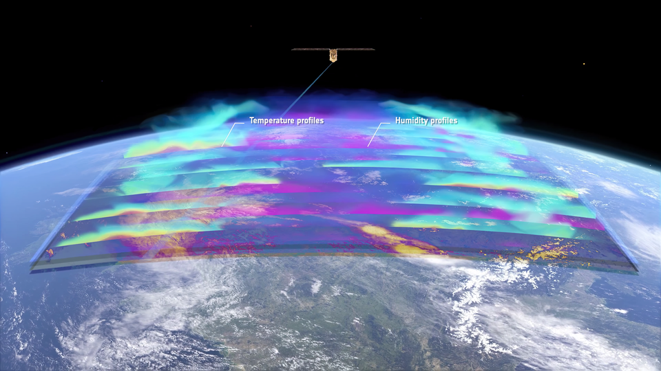 arctic-weather-satellite-in-action-article