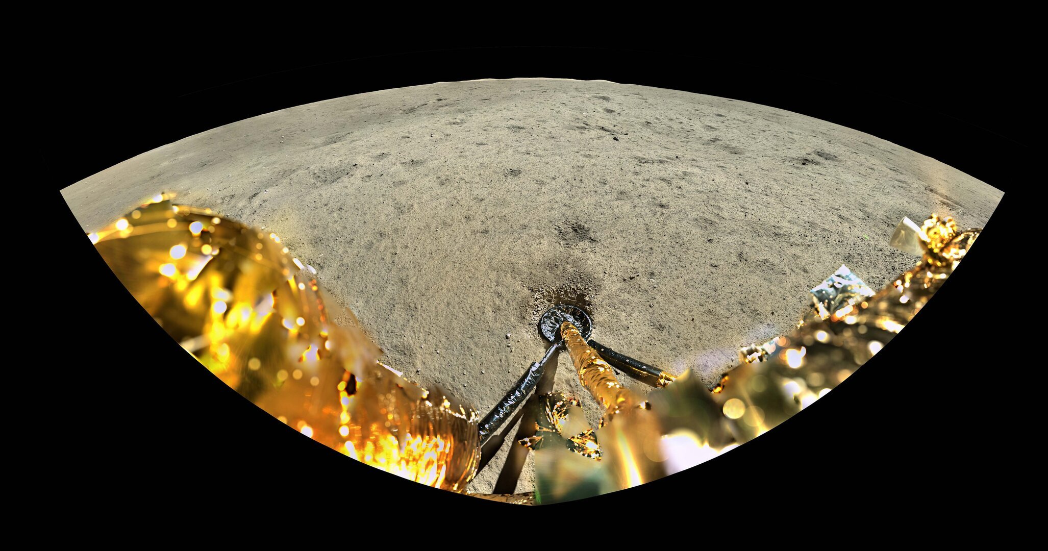 chang-e-6-landing-site-on-the-far-side-of-the-moon-pillars-1