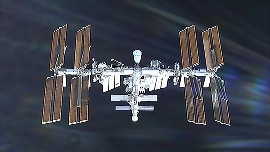 iss-dragon-110524width-1024