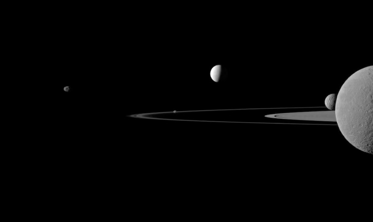 saturn-monde-1