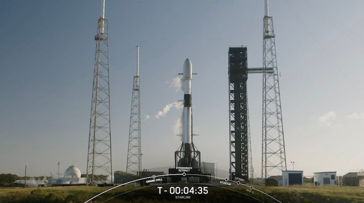 starlink-171-launch-a-1